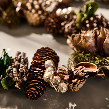 Woodland Sparkle Natural Christmas Garland, 3 of 5