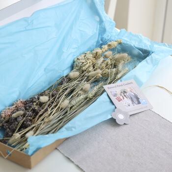 Woodland Dried Flower Letterbox Bouquet, 10 of 11