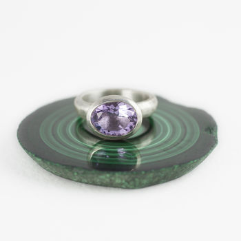 Oval Lavender Amethsyt Stone Set Ring, 2 of 6