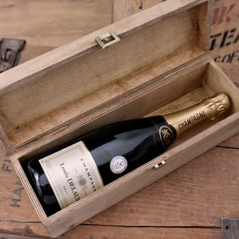 Best Father Personalised Wooden Wine Box, 3 of 4