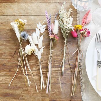 Set Of White And Natural Dried Flower Place Settings, 3 of 3