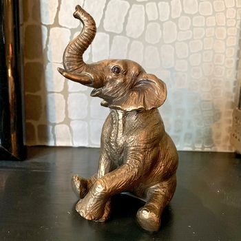 resin elephant garden ornament