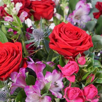 The 'Scarlett' Guernsey Fresh Wildflower Bouquet, 4 of 4