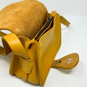 Noah Crossbody Wallet Bag Mini Shoulder Bag In Canary Yellow, 4 of 7