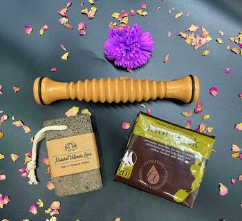 Luxury Foot Pamper Spa In A Box, 6 of 7