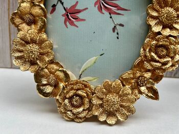 Elegant Gold Oval Floral Photo Picture Frame Holder 4x6 15x10cm Portrait Size, 5 of 8