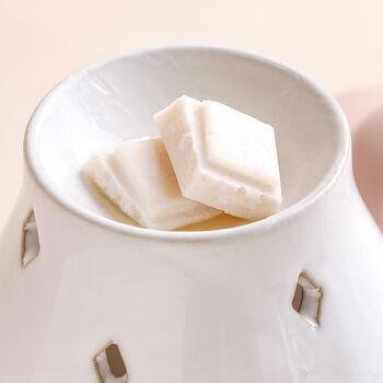 Oud Wood Soy Wax Melts, 2 of 3