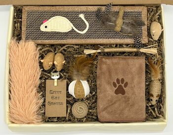 Signature Kitty Cat Natural Gift Box Handcrafted Eco Friendly Toys And Accessories For Your Feline Friend, 3 of 8