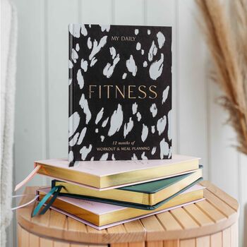 Fitness And Meal Planner Noir, 9 of 12