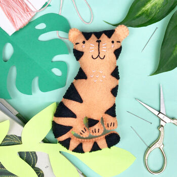 Theo The Tiger Felt Sewing Kit, 3 of 9