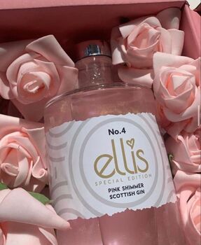 Ellis Gin And Rose Box, 2 of 4