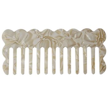 Scalloped Edge Resin Hair Comb, 3 of 6