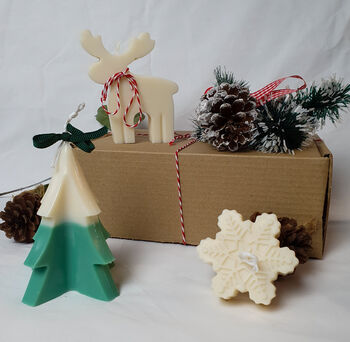 Handmade Christmas Soy Wax Candle Gift Set, 2 of 5