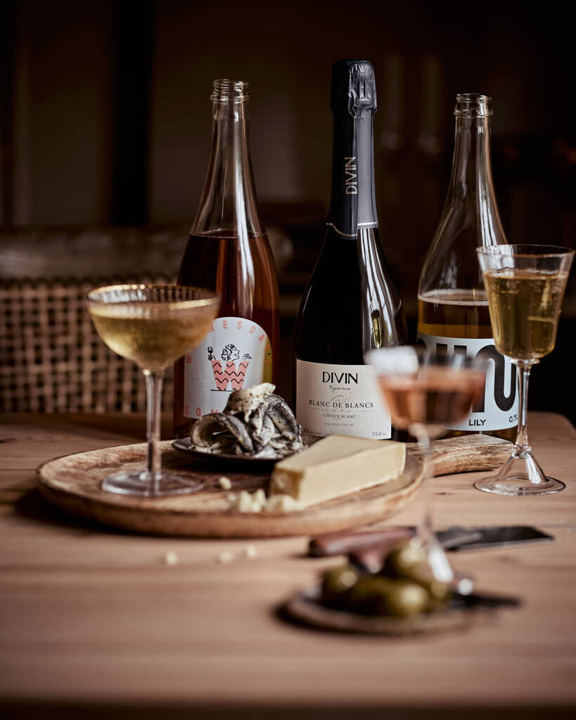 Premium Alcohol Free Wine Gift Box, 1 of 6