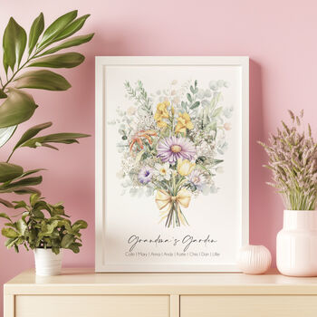 Personalised Elegant Family Bouquet With Birth Month Flowers, 2 of 10