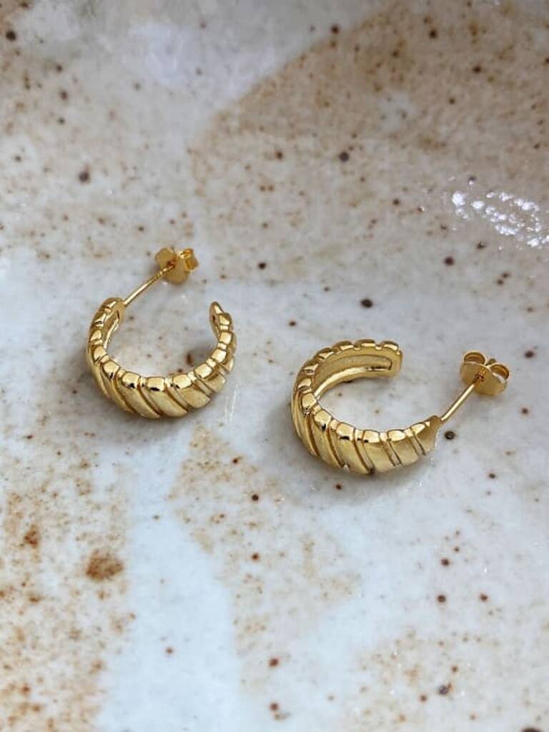 Chunky 14 K Ribbed Gold Hoop Earrings, 1 of 5