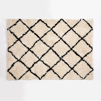 Braemar Argyle Cream And Black Cross Shaggy Rug, 2 of 5