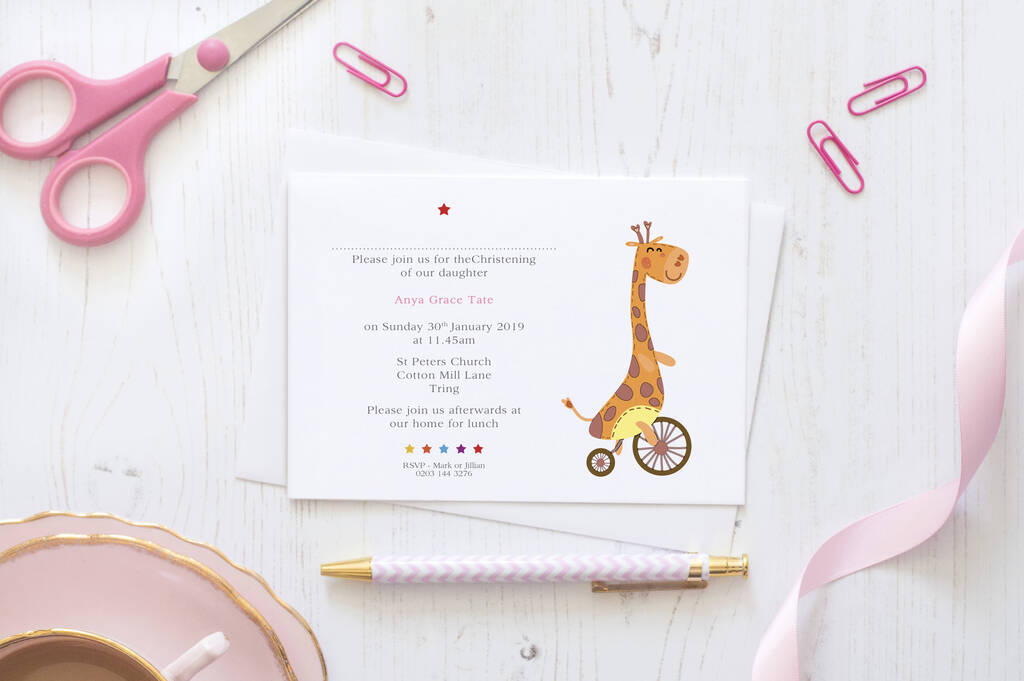 Image of 10 Cutie Giraffe Personalised Invitations