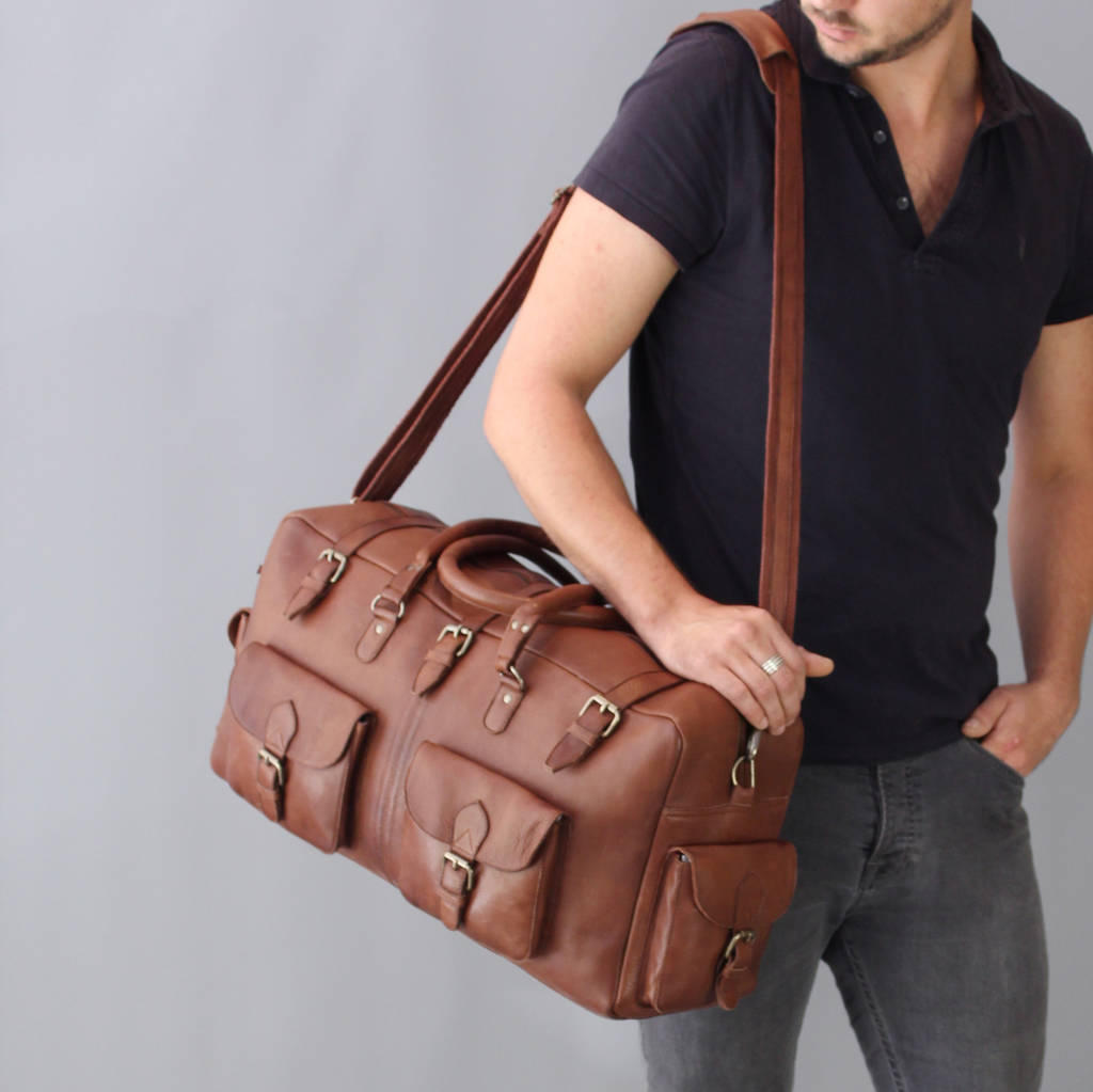 holdall with pockets