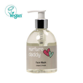 'He's A Dishy Daddy' Vegan Aromatherapy Gift Set, 2 of 5