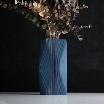 3D Diamond Shape Vase In Navy Blue For Dried Flowers, 2 of 8