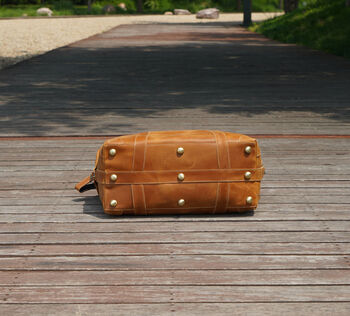 Classic Traveller Genuine Leather Holdall, 6 of 8