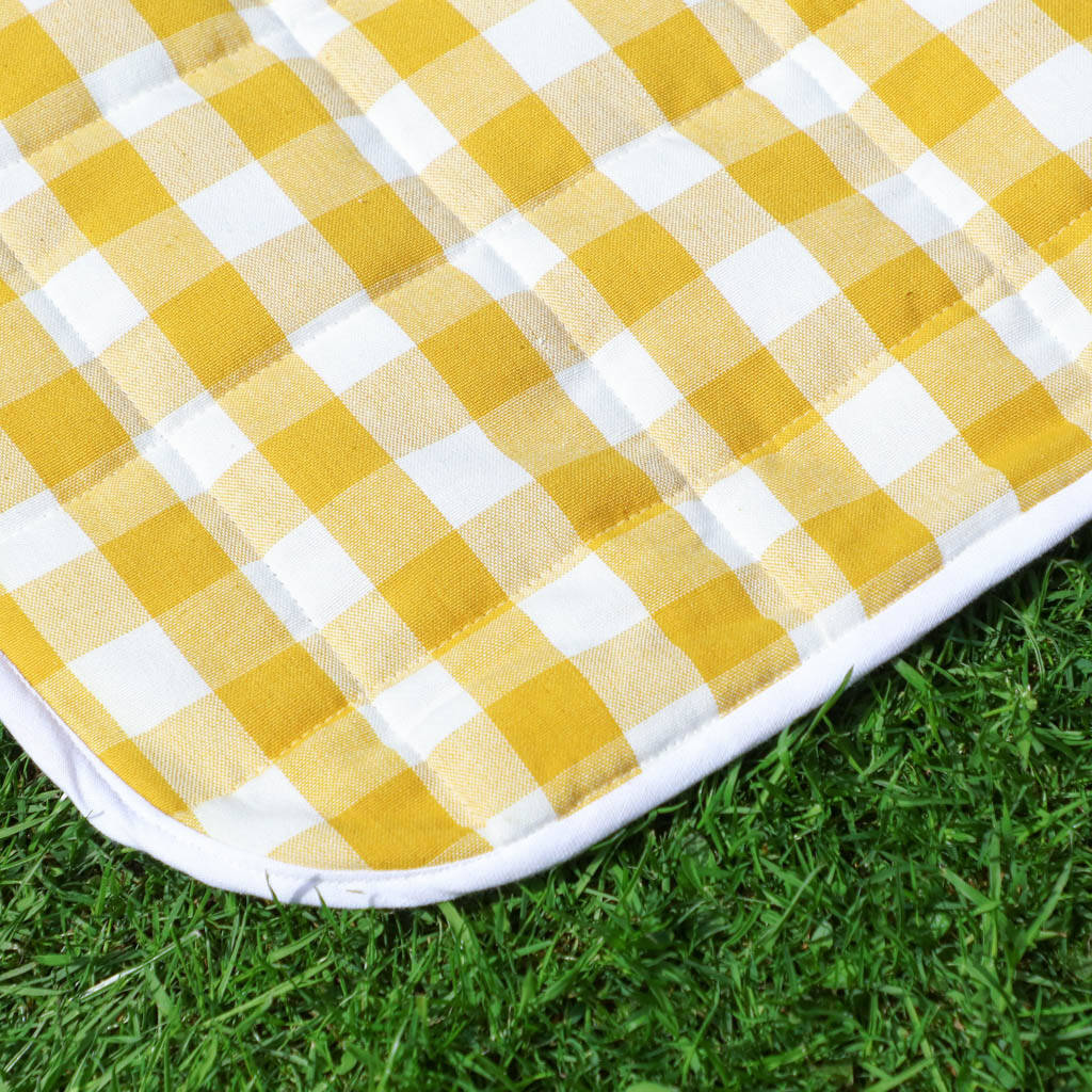 Quilted Reversible Gingham Picnic Blanket By Dibor