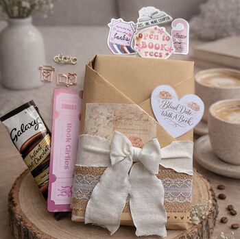 Blind Date With A 'Pre Loved' Romance Book, 2 of 7