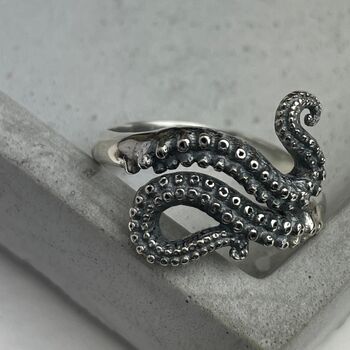 925 Sterling Silver Octopus Tentacles Ring, 2 of 9