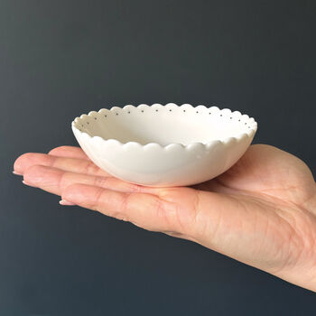 East Of India Scallop Bowl Here Comes The Sun, 3 of 4