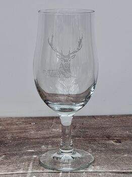 Set Of Two Stag Design Etched Craft Beer Glasses, 2 of 4