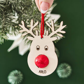 Personalised Reindeer Christmas Tag And Bag Of Chocolate Noses, 3 of 4