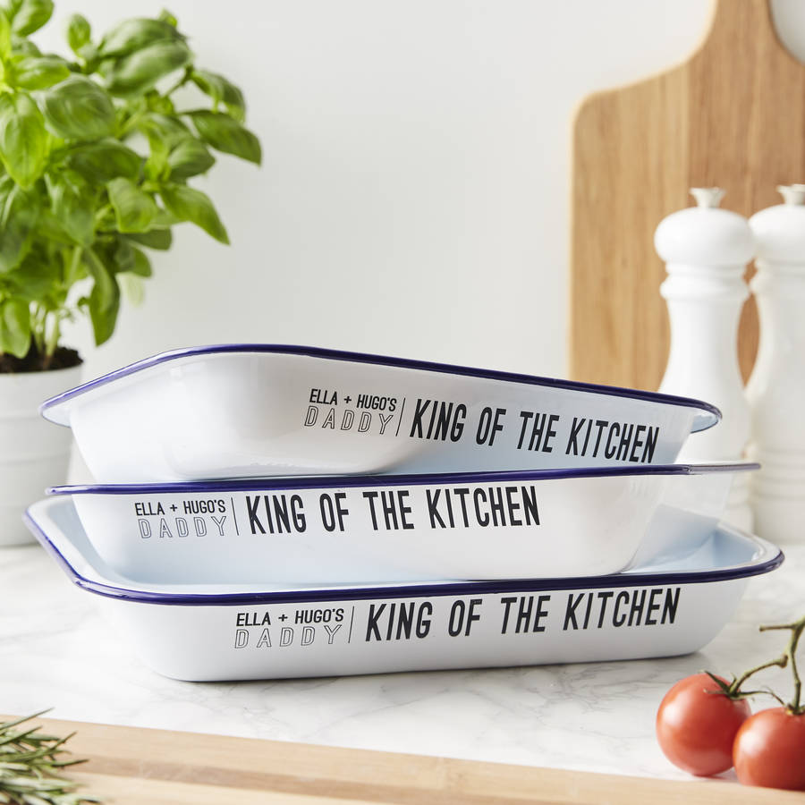 'King of the Kitchen' Personalised Baking Tray, 1 of 3