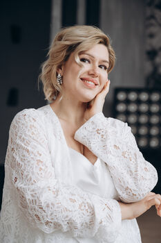 Long Sleeved Ivory Lace Bridal Kimono Cape, 7 of 9