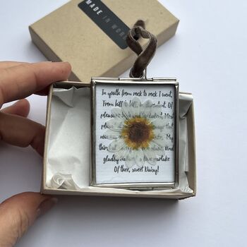 Personalised Paper Daisy Flower And Poetry Mini Framed Gift, 7 of 12