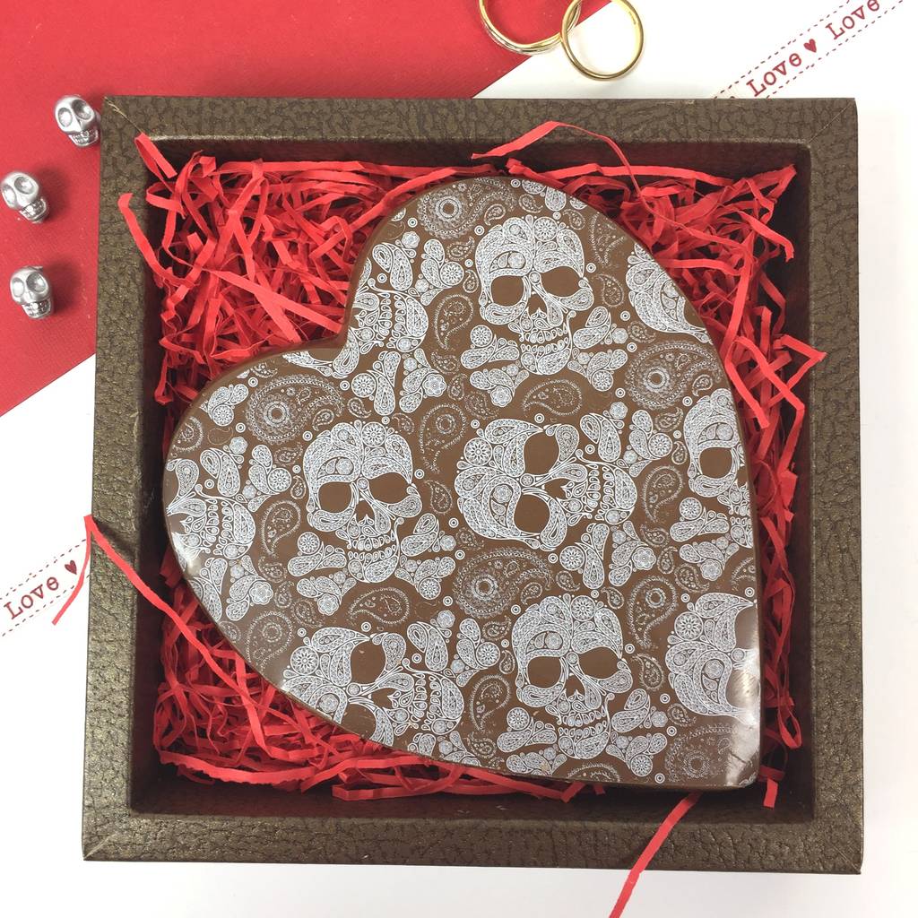 Large Valentines Skull Design Chocolate Heart