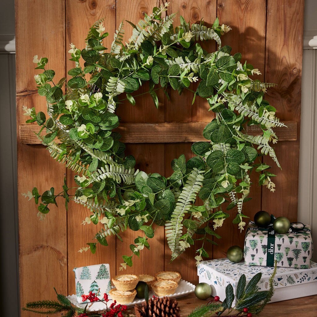 giant wreath christmas