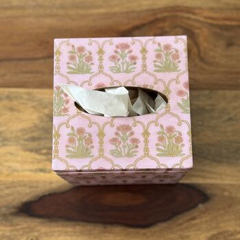 Facial Cube Tissue Holder With Magnetic Cover, 2 of 11