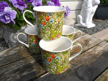 Set Of Four Gift Boxed Palace Mugs In William Morris Golden Lily Design, 7 of 12