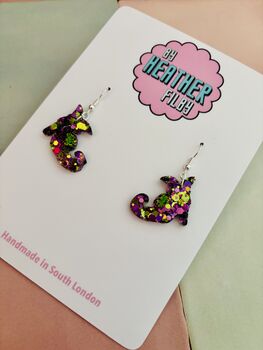 Witch Shoe Small Glitter Statement Earrings / Spooky Jewellery Small Sparkly Pointy Shoe Earrings / Gothic Style Jewellery / Gift For Witches, 4 of 5