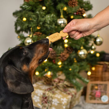 Personalised Christmas Dog Treats Gift Set, 5 of 6