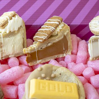 The Biscuit Deluxe Cookie And Cookie Pie Gift Box, 8 of 12