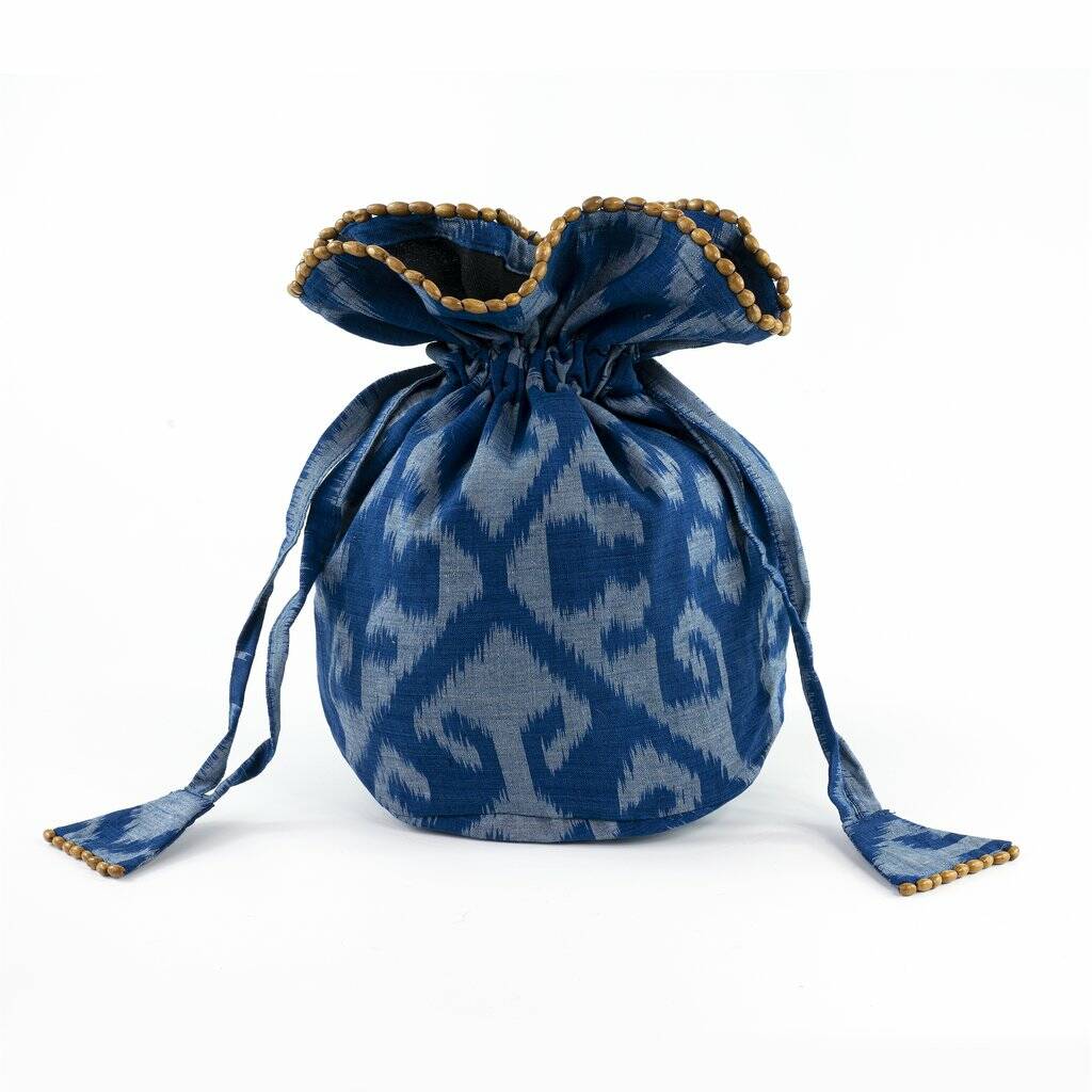 woven dumpling bag