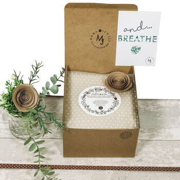 Relaxation Spa Box Natural Vegan Wellness | Mocha, 2 of 2