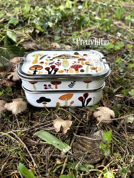 Traditional Bento Box With Mushroom Art, 6 of 8