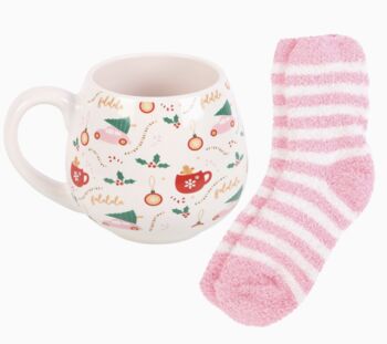 Sugarplum Christmas Mug And Cosy Socks Gift Set, 3 of 4