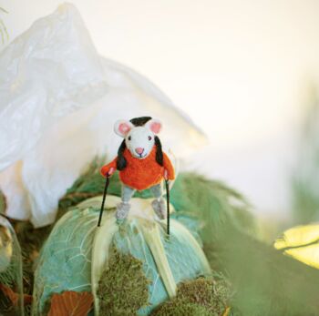 Hiking Felt Mouse, 3 of 4