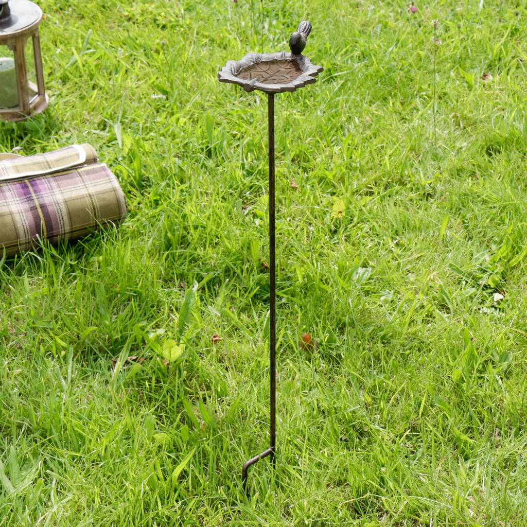 cast iron leaf bird bath by dibor