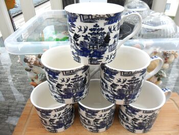 Set Of Six Palace Mugs In Blue Willow Design, 2 of 9