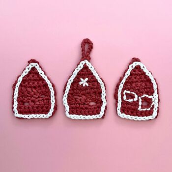 Gingerbread Biscuit Christmas Crochet Kit, 5 of 8